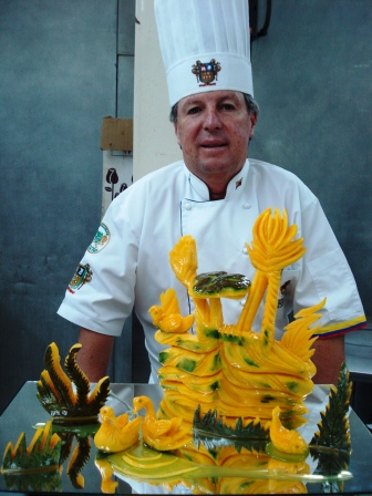 Chef Homero Miño